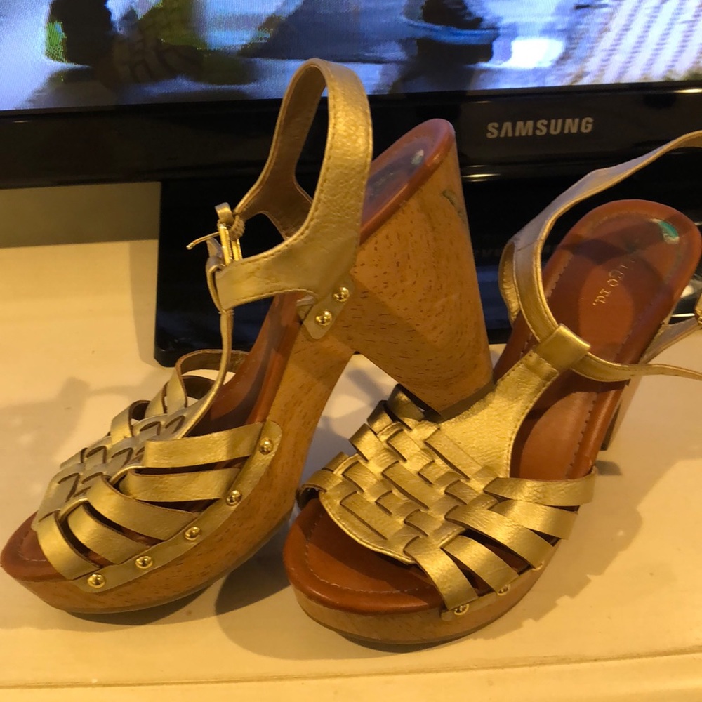 Gold block heels